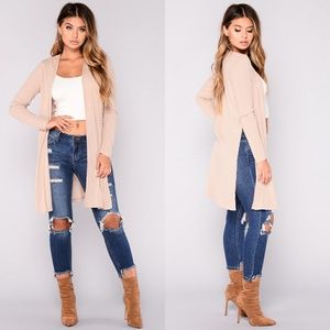 Fashionable long cream Cardigan